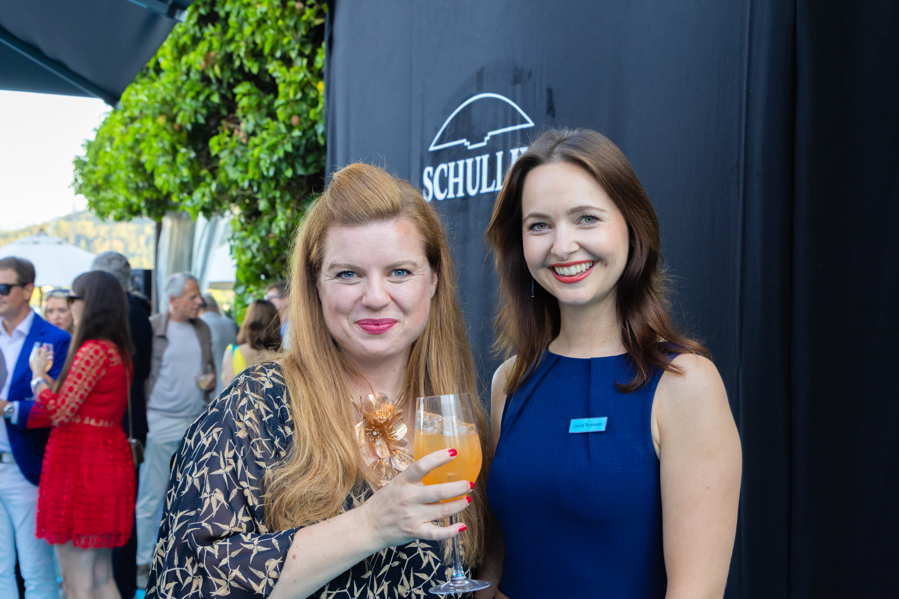 Sängerin Simone Kopmajer mit Laura Thomann I © GEOPHO