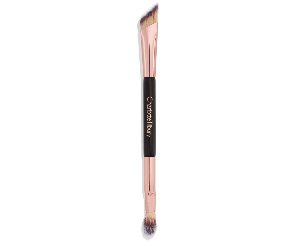 Super Nudes Shapewear™ Brush I © Charlotte Tilbury