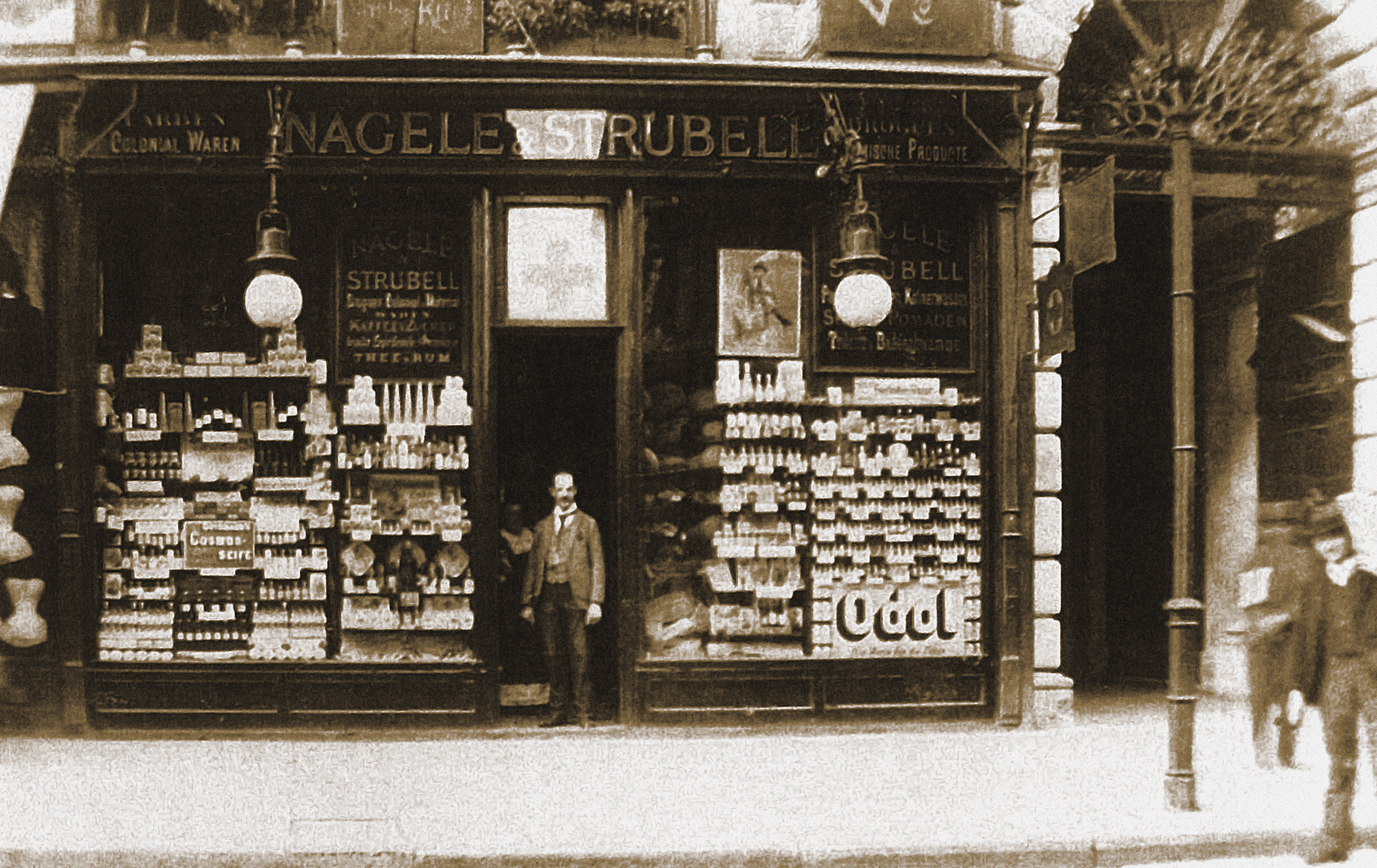 Historische Nägele & Strubell Filiale am Graben I © Nägele & Strubell