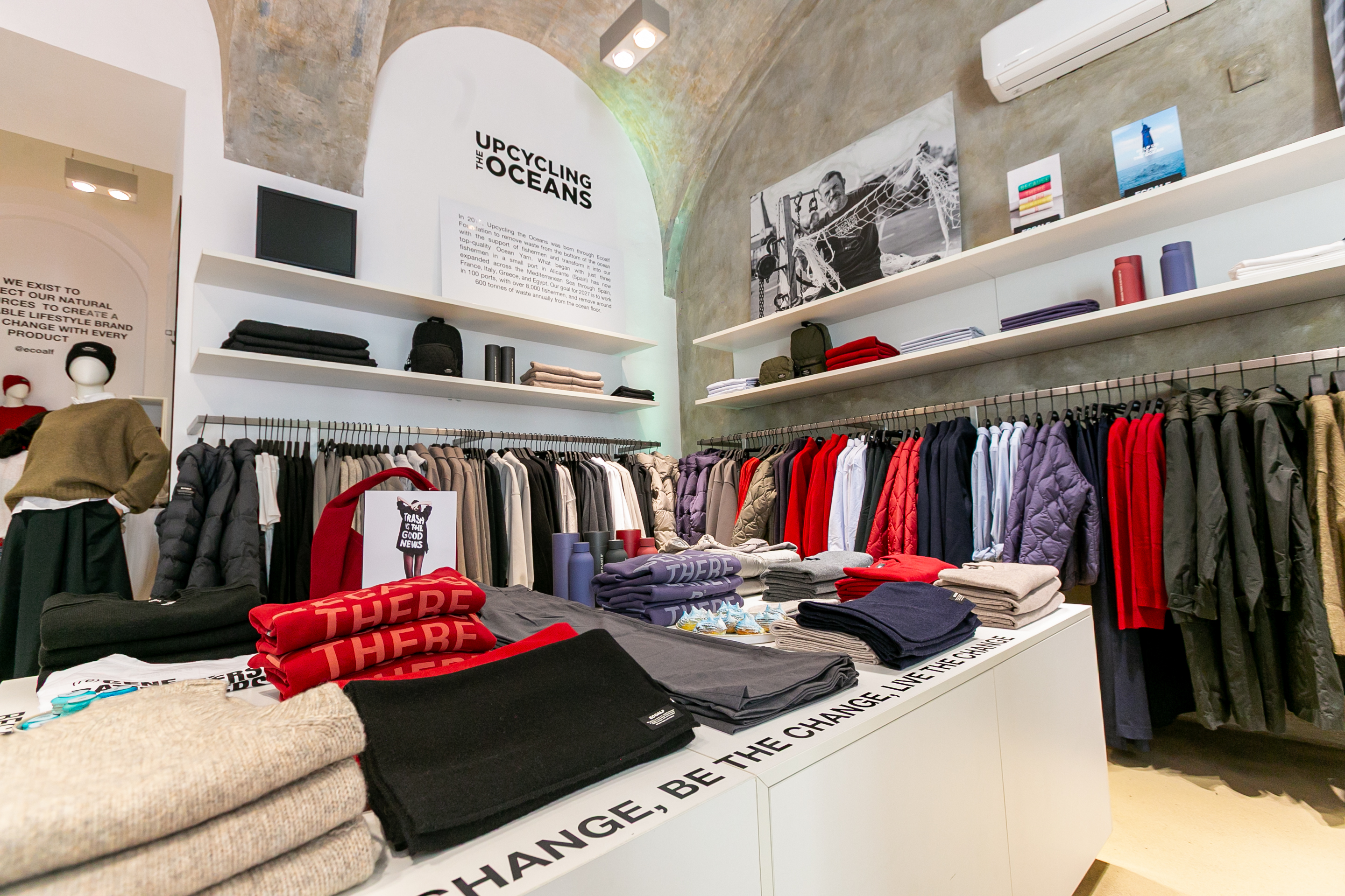 ECOALF x Turek Pop-Up Store I © ECOALF/M.Chuop