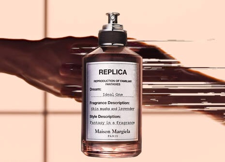 REPLICA 'IDEAL ONE' I © Maison Margiela