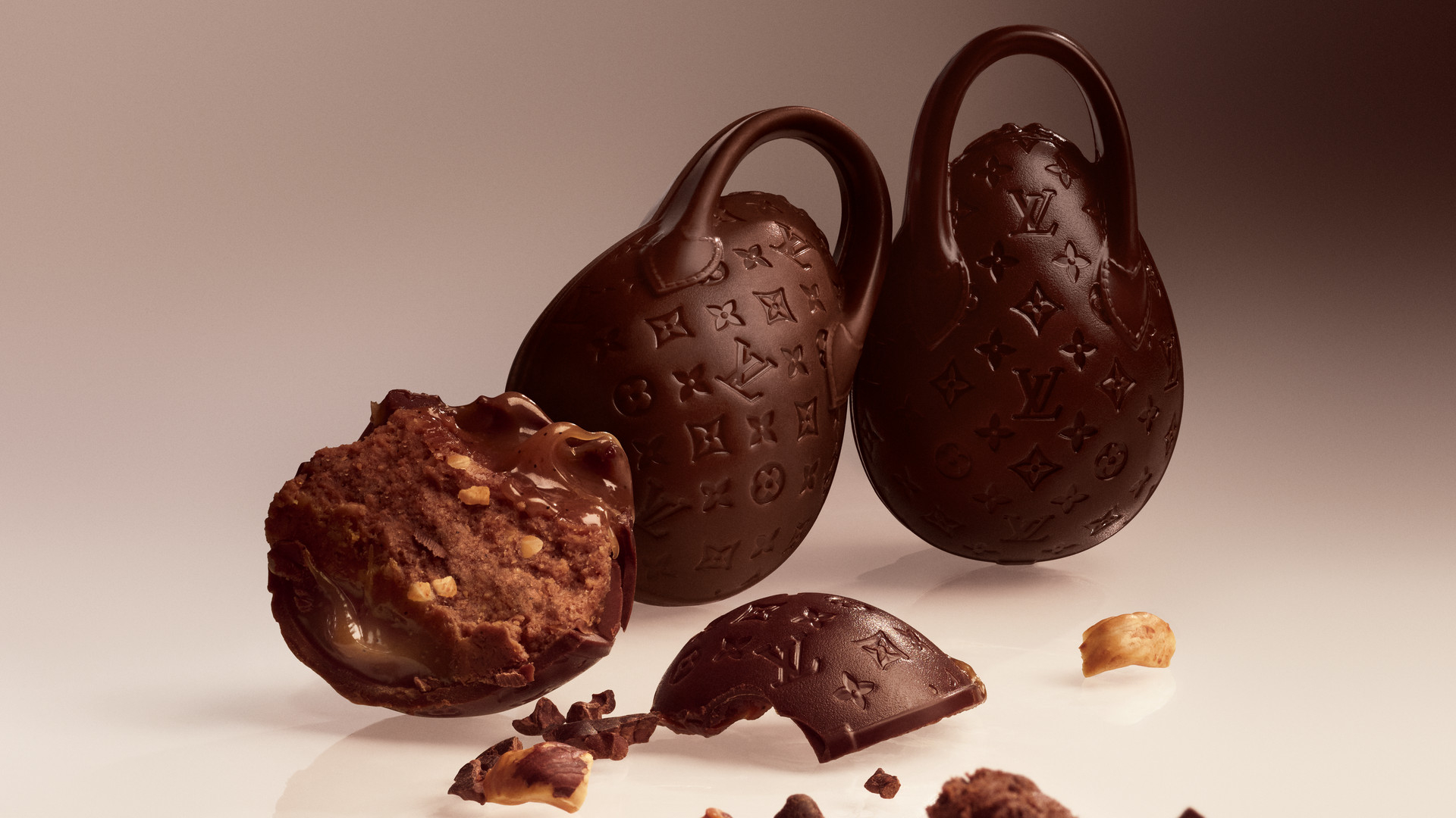 Mini „Chocolate Egg Bags" I © Louis Vuitton