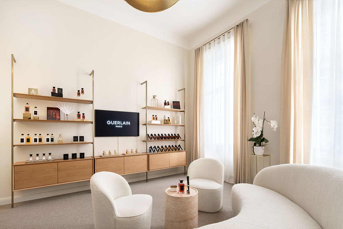 Guerlain Salon de Parfums I © Tony Gigov