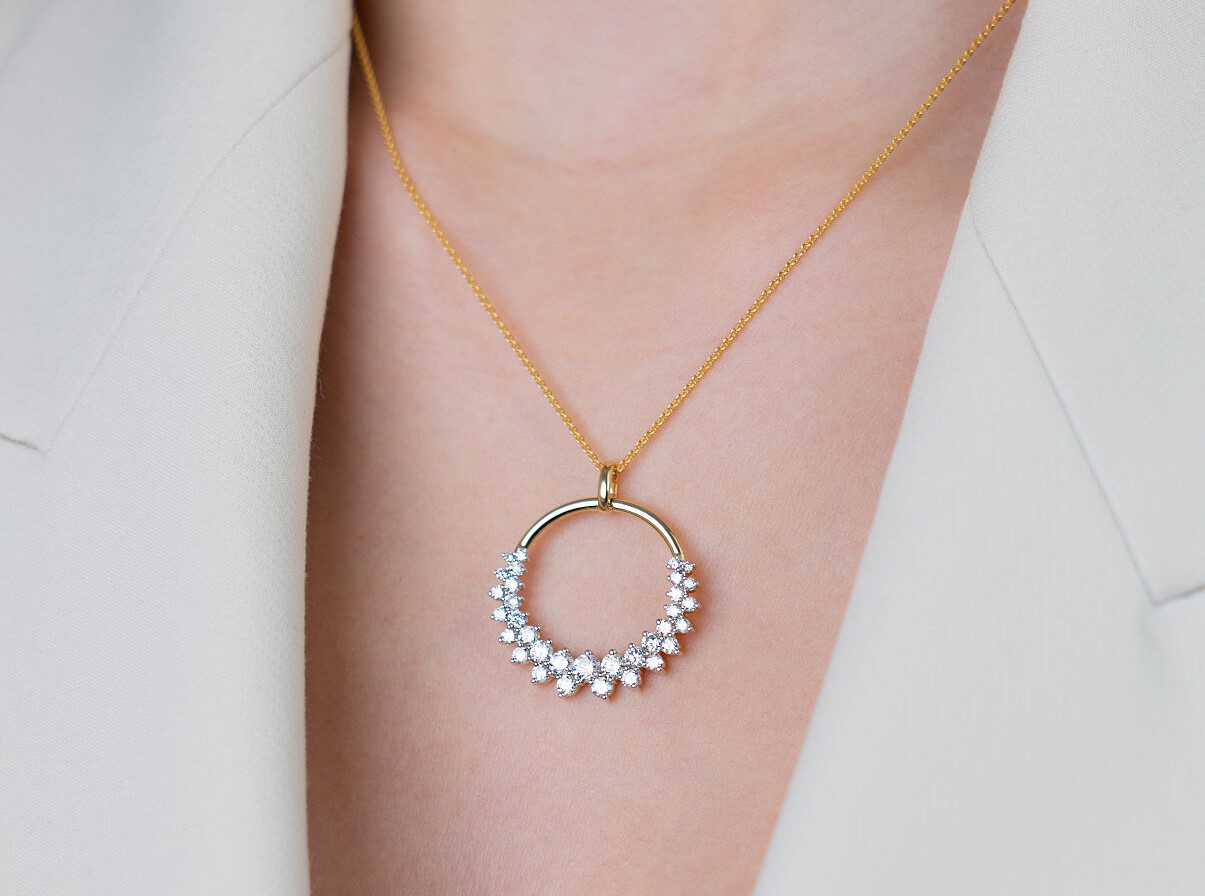 Mon Palais Lab Grown Diamond Anhänger Gold im Brilliantschliff I © Dorotheum Juwelier