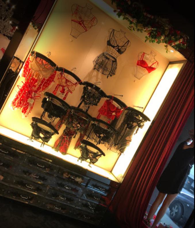 AGENT PROVOCATEUR