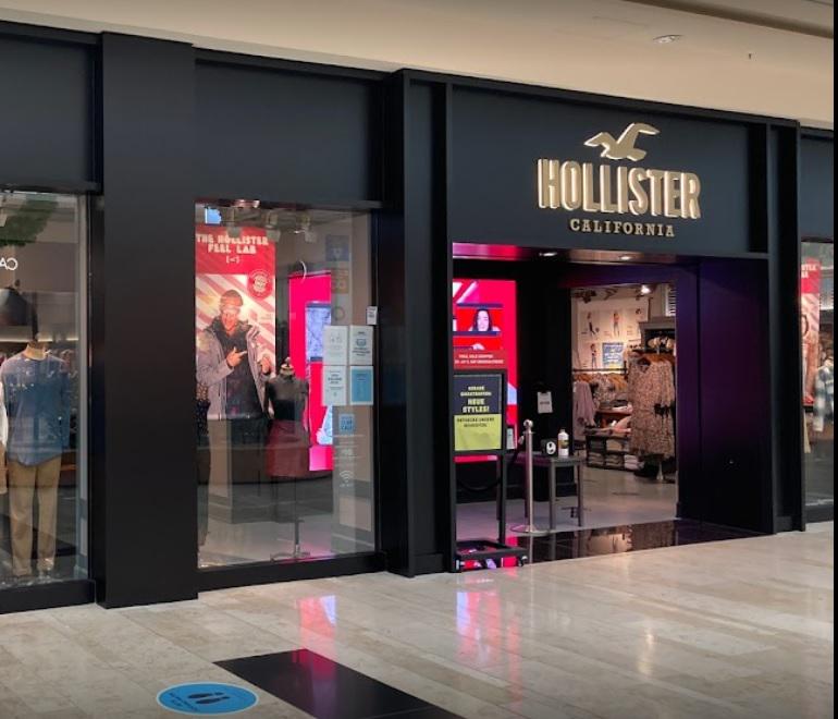 Hollister plus city shop